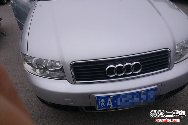 奥迪A42005款1.8T 豪华型