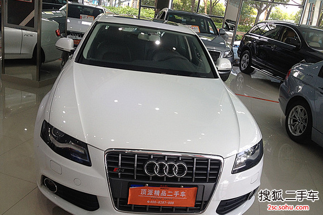 奥迪A4L2011款2.0TFSI 舒适型