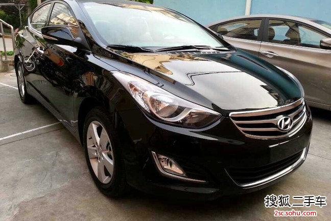 现代朗动2012款1.6L DLX 手自一体 尊贵型