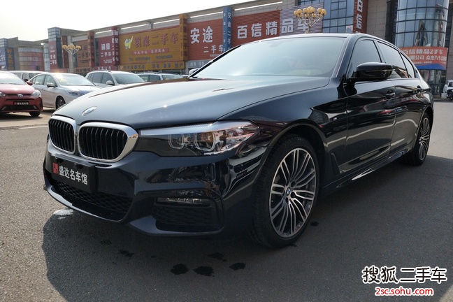 宝马5系2019款530Li xDrive M运动套装