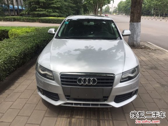 奥迪A4L2010款2.0TFSI 豪华型