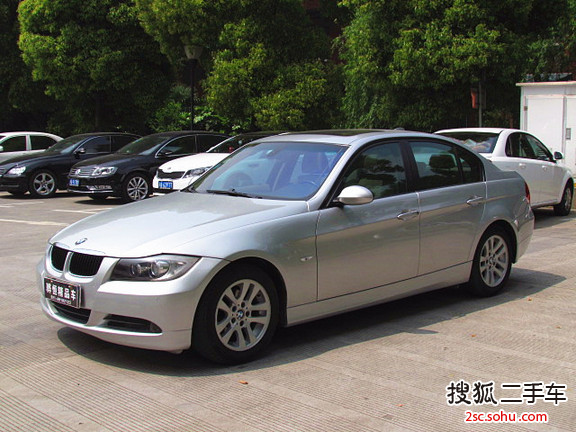 宝马3系2007款320i 2.0 手自一体豪华型