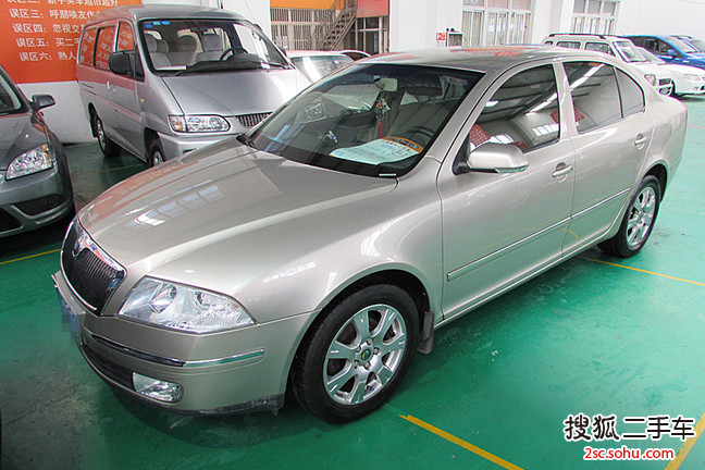 斯柯达明锐2009款1.6L 手动逸仕版