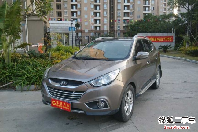 现代ix352010款2.4L 自动两驱尊贵版GLS 