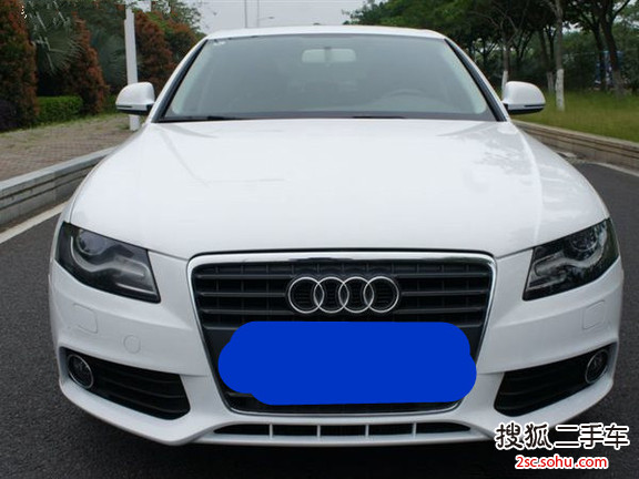 奥迪A4L2012款2.0TFSI 舒适型