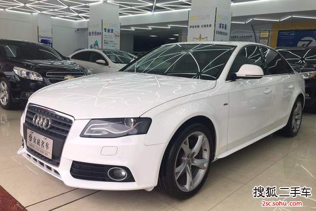 奥迪A4L2011款2.0TFSI 舒适型