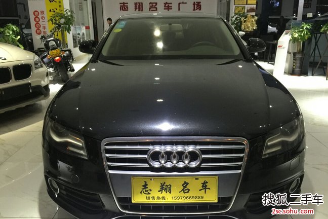 奥迪A4L2010款2.0TFSI 舒适型