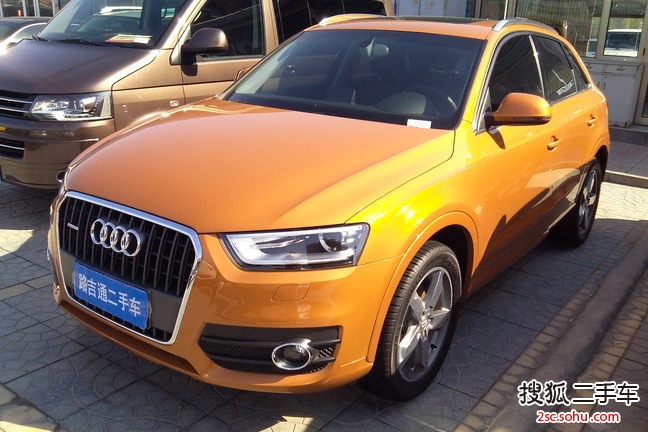 奥迪Q32015款35 TFSI quattro 豪华型