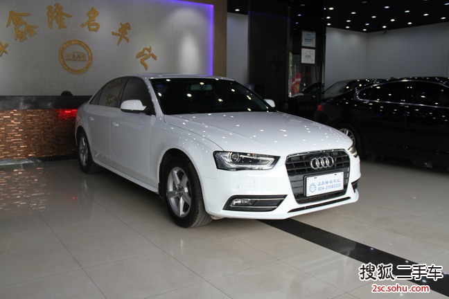 奥迪A4L2013款35 TFSI 自动舒适型