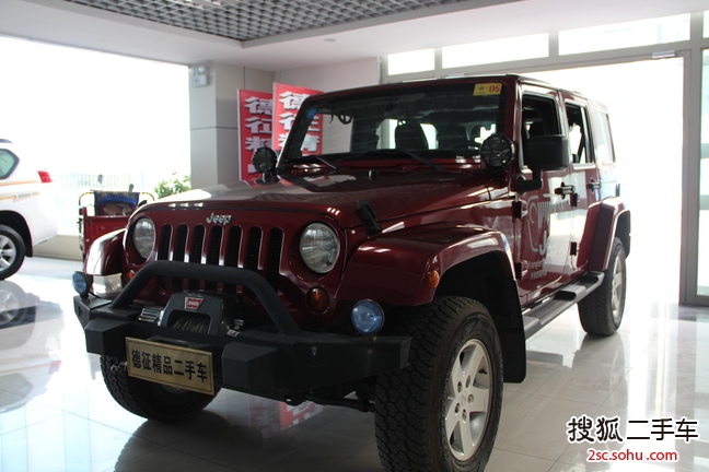 Jeep牧马人四门版2012款3.6L 撒哈拉