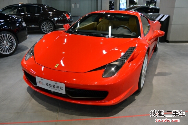 法拉利4582011款4.5L Italia