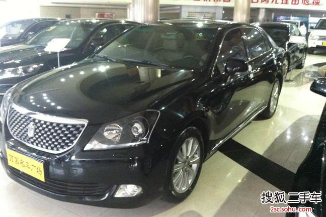 丰田皇冠2012款V6 2.5 Royal Saloon