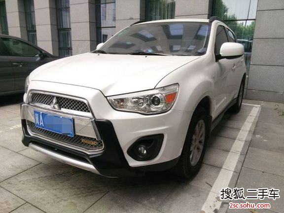 三菱新劲炫 ASX2013款1.6L 手动两驱标准版