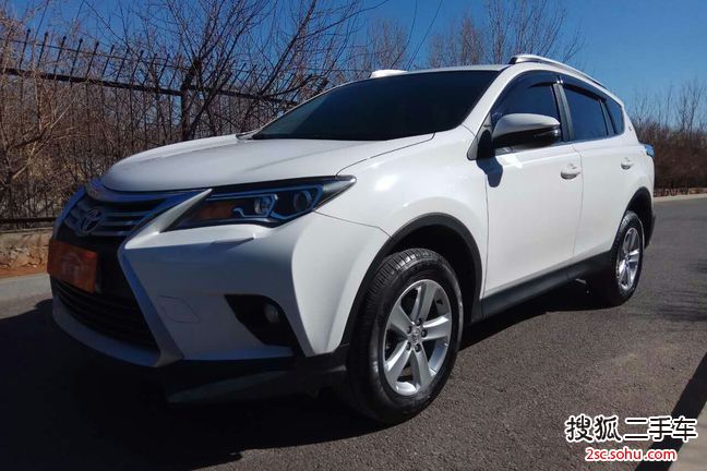 丰田RAV42015款2.0L CVT两驱都市版