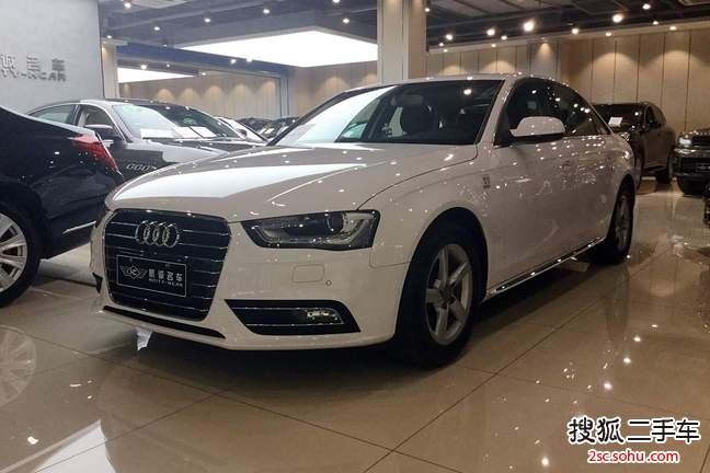 奥迪A4L2016款35 TFSI 自动标准型