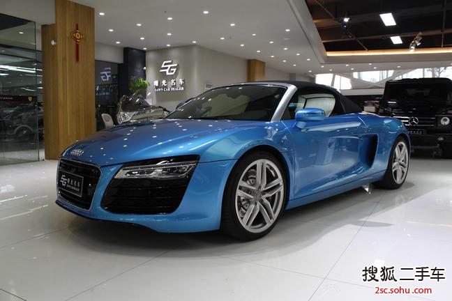 奥迪R82014款Spyder 4.2 FSI quattro