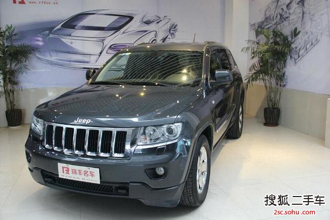 Jeep大切诺基2011款3.6L 70周年纪念版