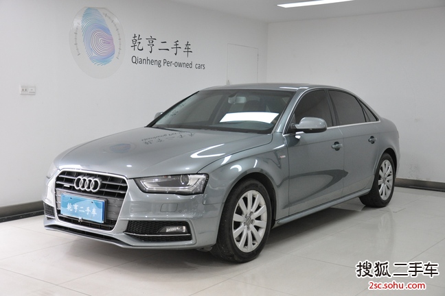 奥迪A4L2013款40 TFSI quattro个性运动型