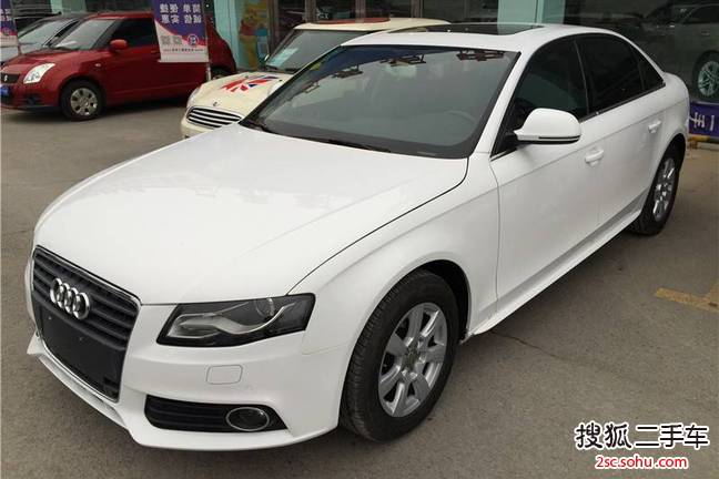 奥迪A4L2012款2.0TFSI 舒适型