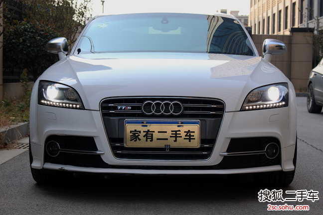 奥迪TTS2013款TTS Coupe 2.0TFSI quattro