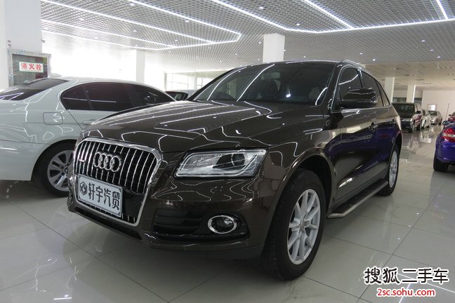 奥迪Q52013款40 TFSI 进取型