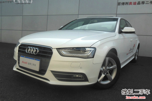 奥迪A4L2013款35 TFSI 自动舒适型