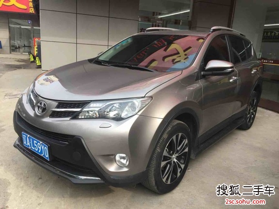 丰田RAV4荣放2015款2.5L 自动四驱豪华版