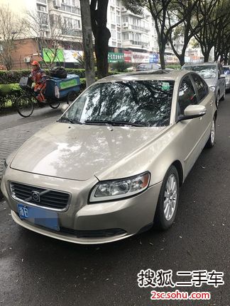 沃尔沃S402006款2.4L自动五速