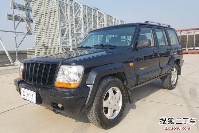 Jeep大切诺基-2500