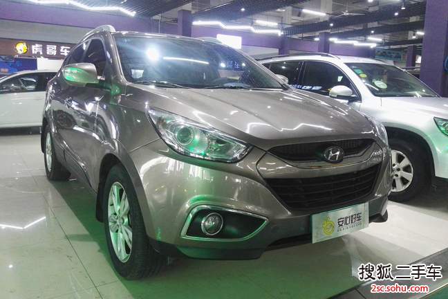 现代ix352010款2.0L 自动两驱精英版GLS 