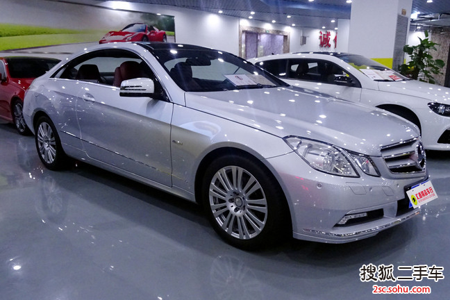 奔驰E级双门2011款E260 coupe