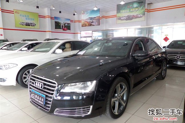 奥迪A8L2013款45 TFSI quattro舒适型