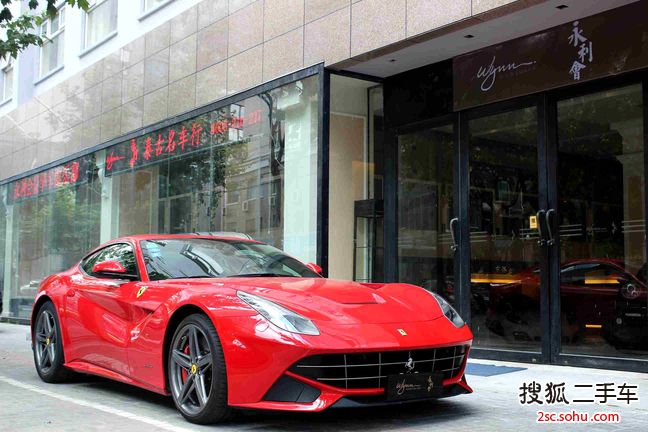 法拉利F12 berlinetta2012款V12 6.3L 基本款