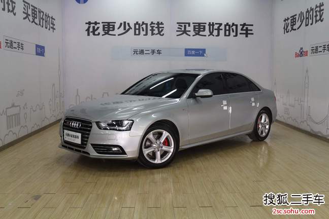 奥迪A4L2013款30 TFSI 自动舒适型