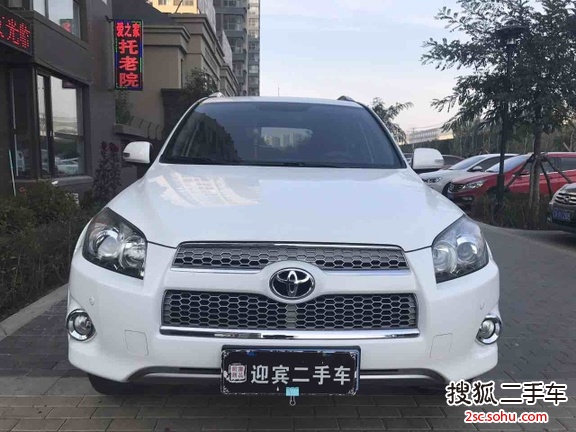 丰田RAV4荣放2011款2.4L 自动四驱至臻导航版 