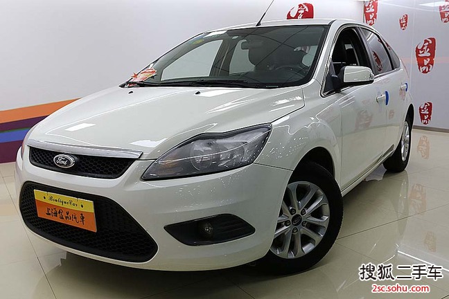 福特福克斯两厢2014款两厢经典 1.8L 自动酷白典藏版