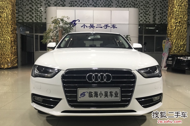 奥迪A4L2013款35 TFSI 自动舒适型