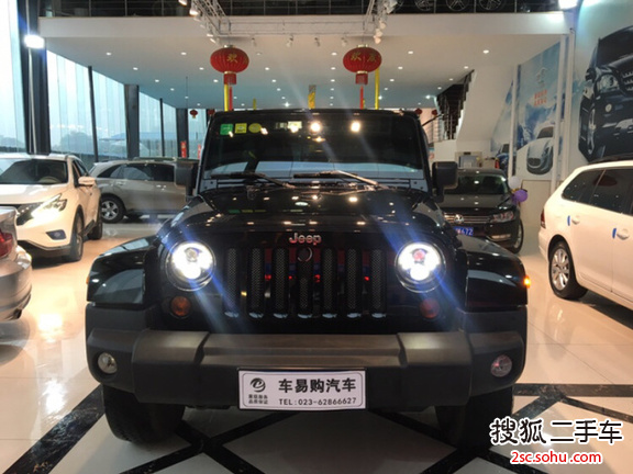 Jeep牧马人四门版2013款3.6L 撒哈拉