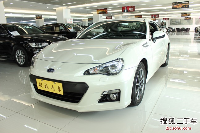 斯巴鲁BRZ2015款2.0i 自动版