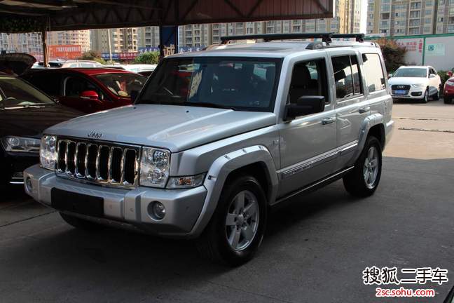 Jeep指挥官2007款4.7 自动四驱