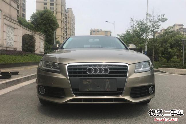 奥迪A4L2012款1.8TFSI 舒适型