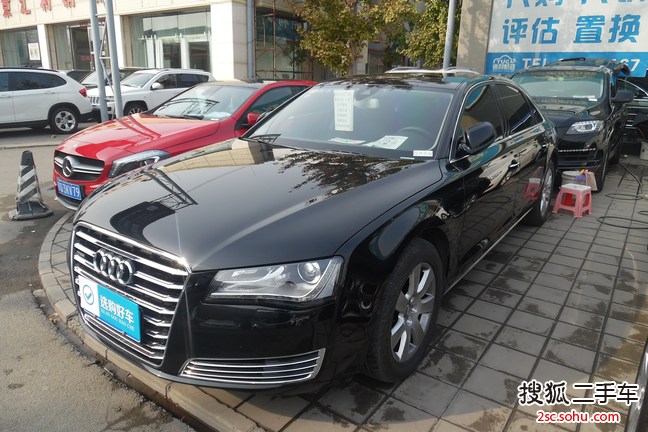 奥迪A8L2014款45 TFSI quattro舒适型