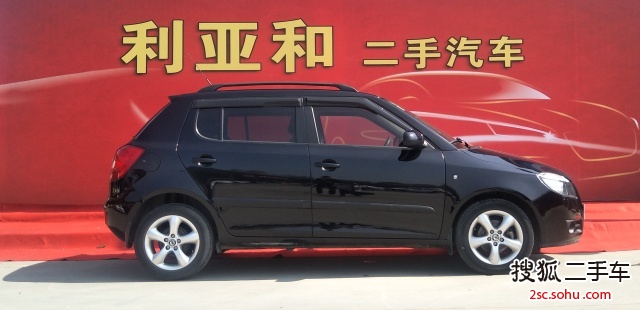 斯柯达晶锐2012款1.6L 手动 酷黑版