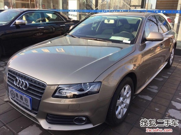 奥迪A4L2012款2.0TFSI 舒适型