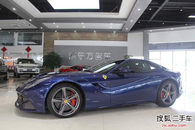 法拉利F12 berlinetta2013款6.3L 标准型