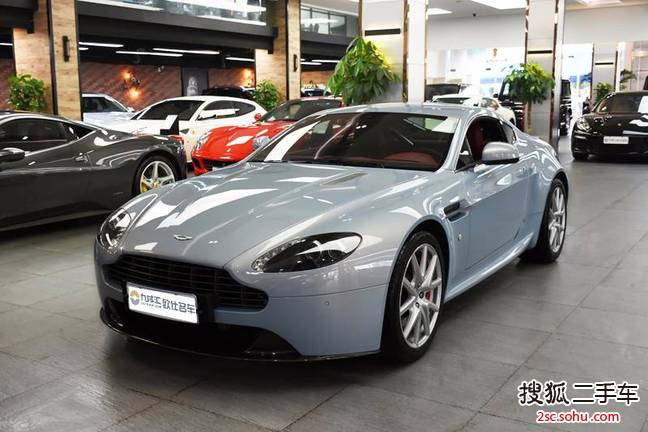 阿斯顿马丁V8 Vantage2015款4.7L Coupe