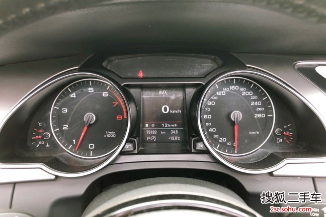 µA520122.0T