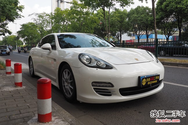 保时捷Panamera2013款Panamera 4 Platinum Edition 3.6L 