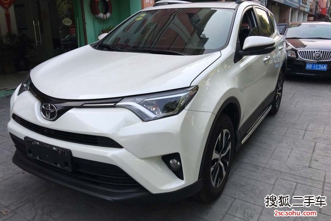 丰田RAV4荣放2018款荣放 2.0L CVT两驱风尚x版