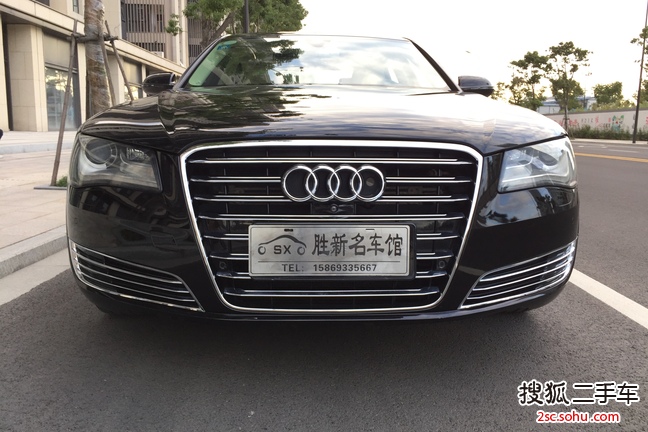 奥迪A8L2013款50 TFSI quattro尊贵型